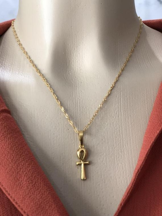 Metalen Jezus Kruis Ketting