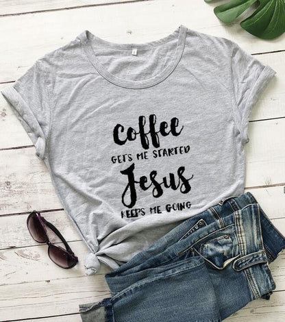 Kaffee bringt mich in Schwung Jesus hält mich am Laufen Tee