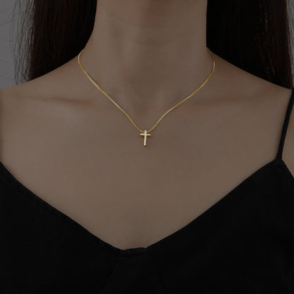 Eenvoudige kruishanger ketting